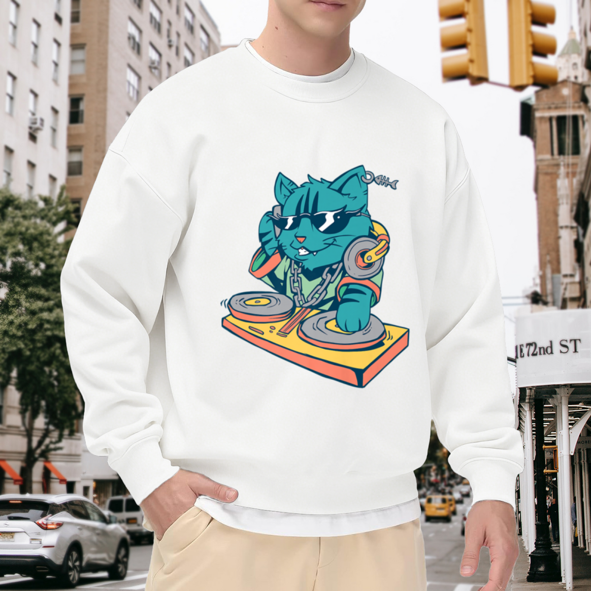 Cool Cartoon DJ Cat Scratching Vinyl Turntable with Headphones Music Lover Crewneck Sweatshirt