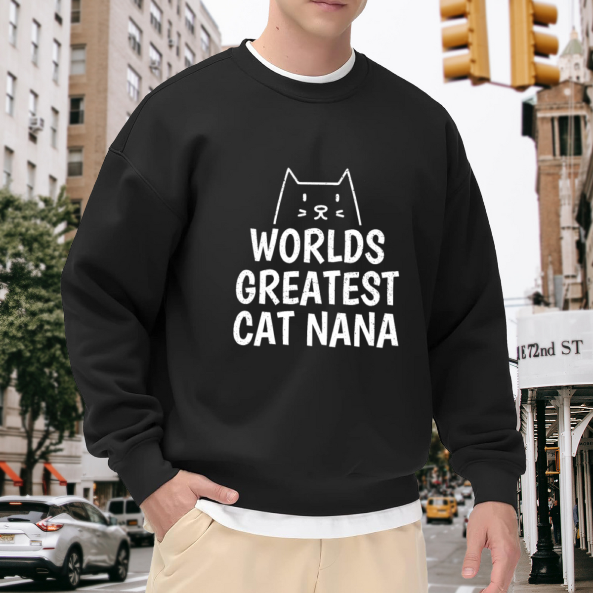 World's Greatest Cat Nana Crewneck Sweatshirt - Cute Cat Line Art Gift, Grandma From Cat Pullover, Fur Grandma Top
