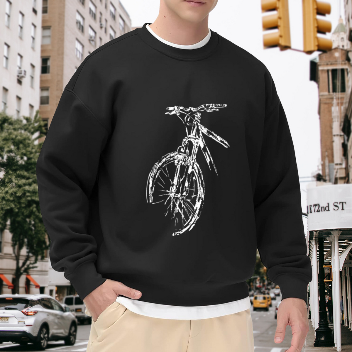 Cool Hand-Drawn Sketch Style Bicycle Front Wheel Graphic Print Crewneck Sweatshirt for Urban Bike Commuters