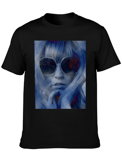 Retro Chic Tee: Black T-Shirt with Sunglasses Woman Print