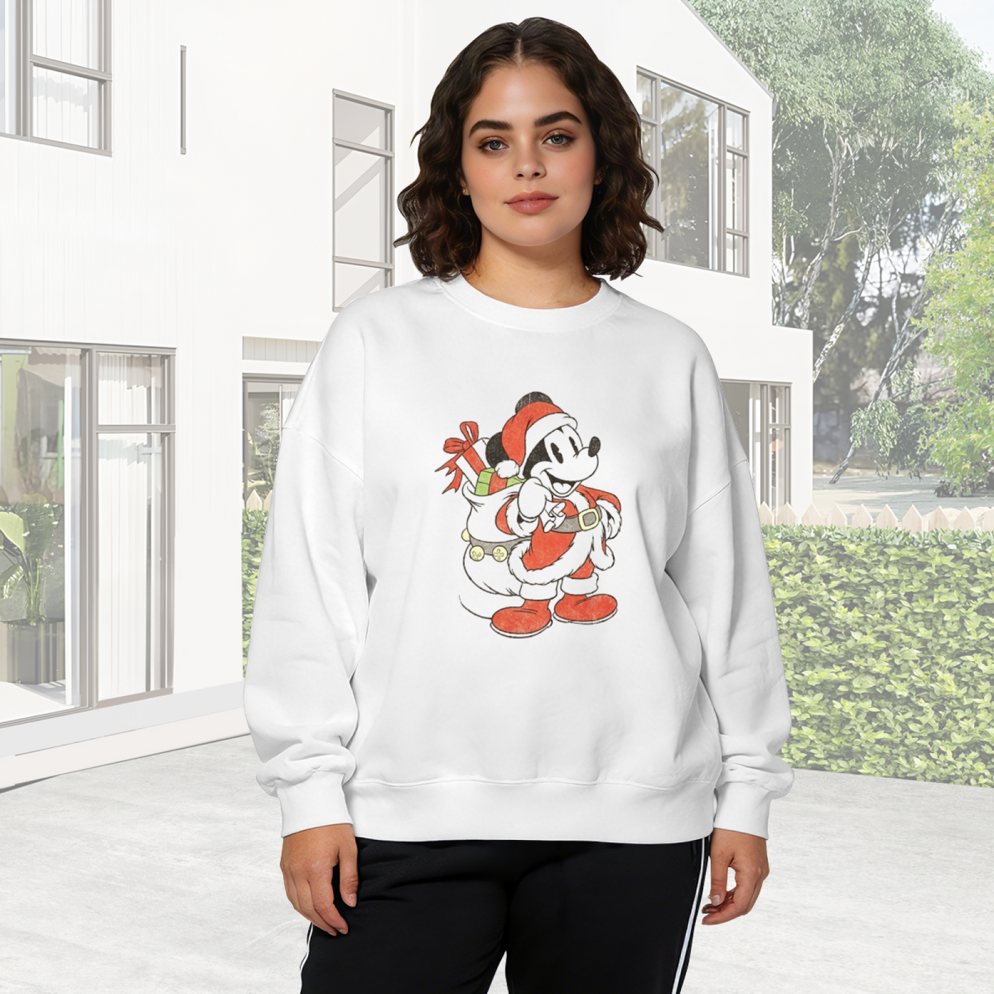 Retro Santa Mickey Mouse Christmas Graphic Crewneck SweatshirtDisney Sto...