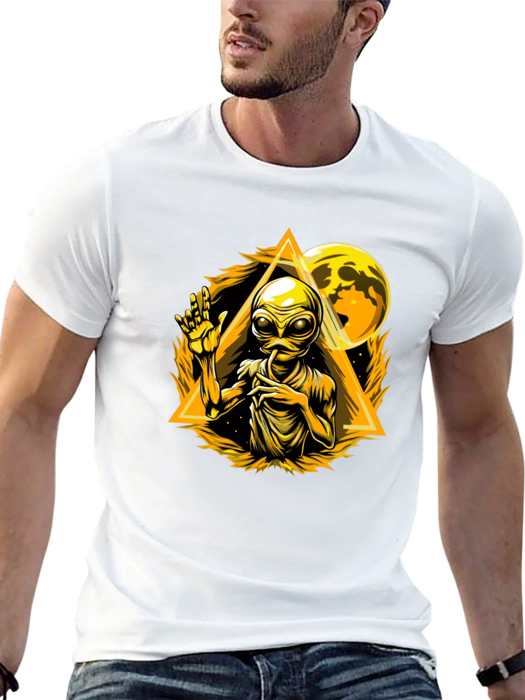 Alien Graphic T-Shirt - Sci-Fi Design
