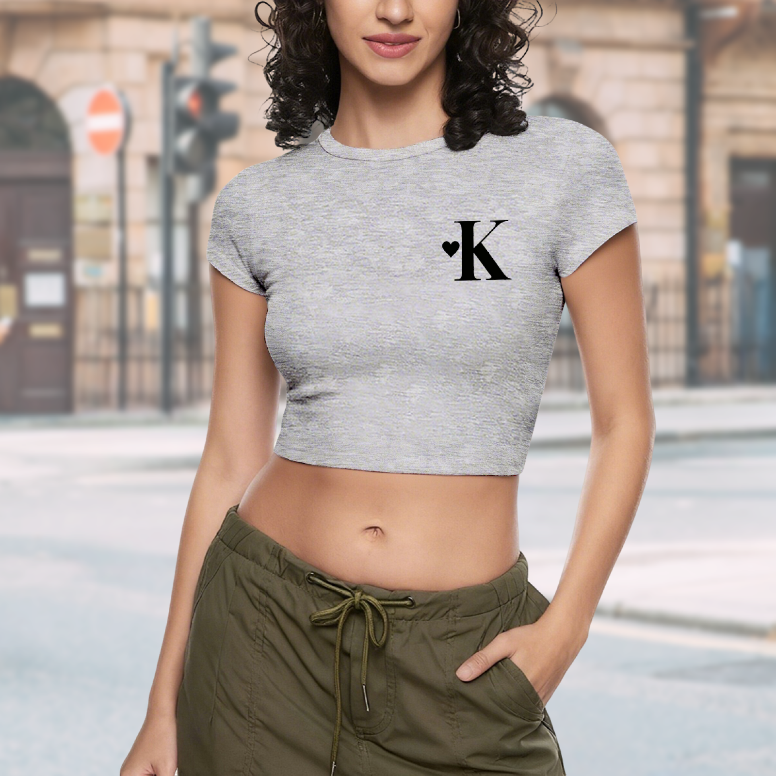 Simple Big-Eyed Black Cat Minimal Crop Top
