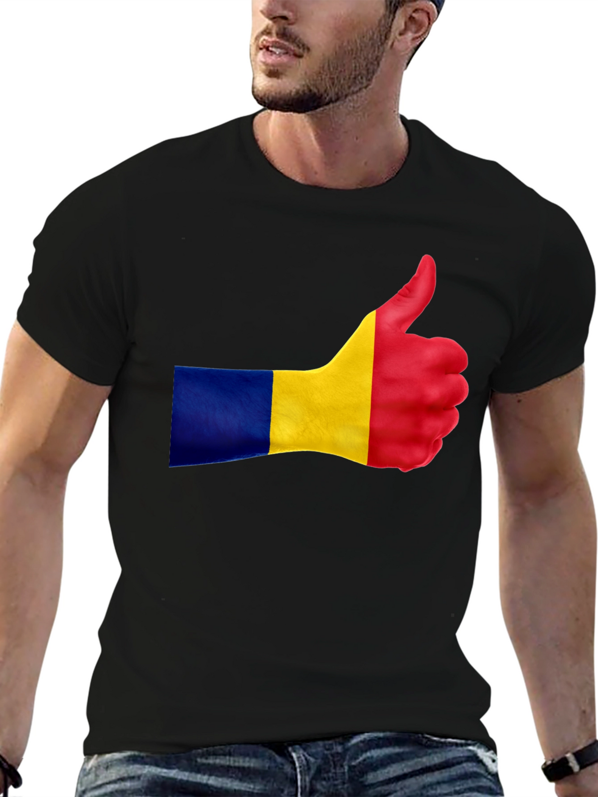 Romania Flag Thumbs Up Black T-Shirt