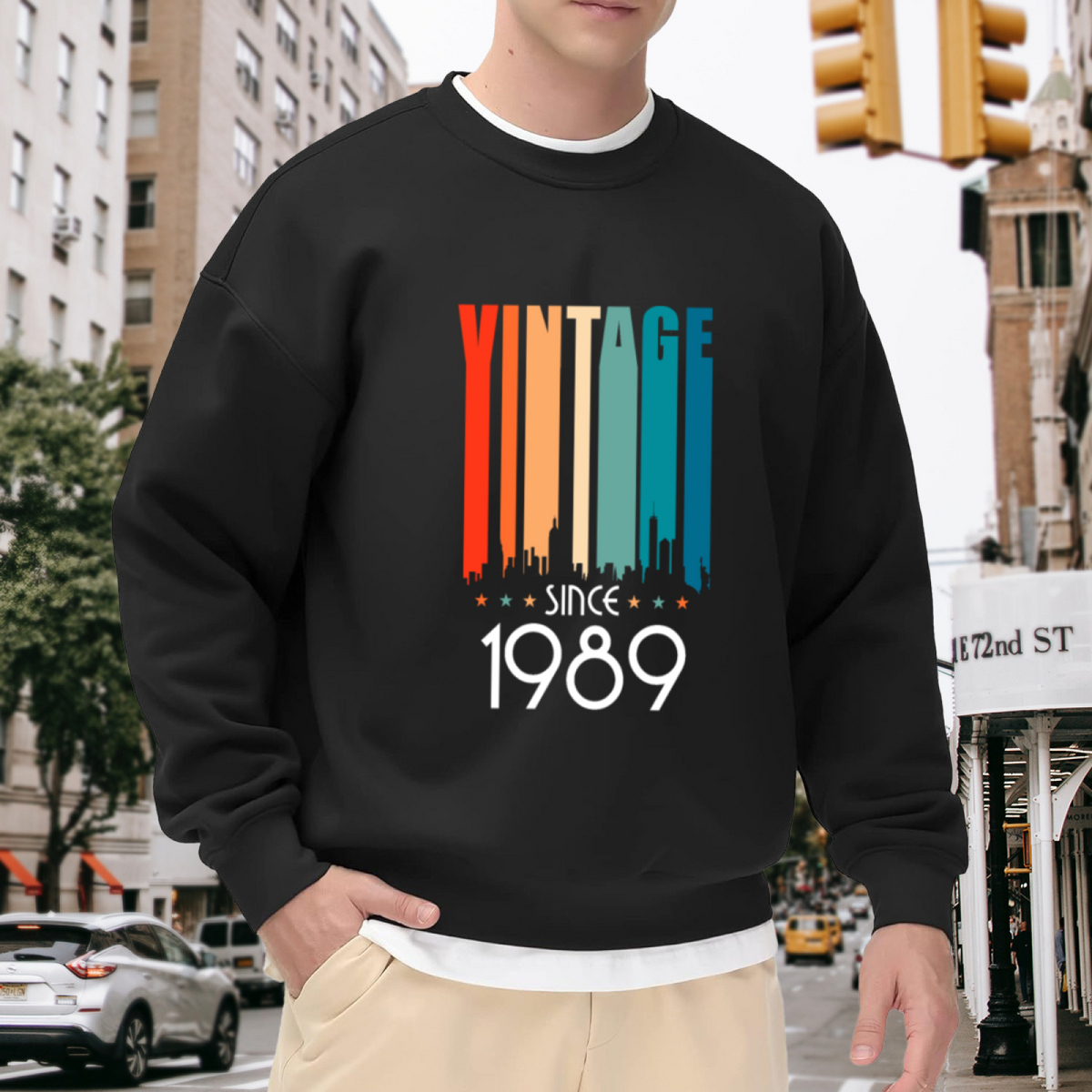 Vintage Since 1989 Sweatshirt | Retro City Skyline Gradient Graphic Crewneck, 80s Born Pullover Top, 1989 Birthday Gift for Men Women