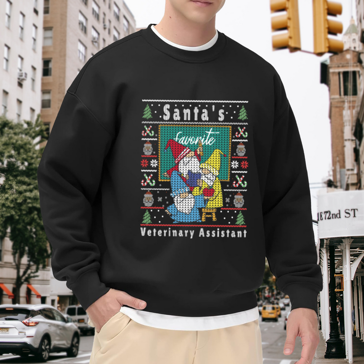 Santa's Favorite Veterinary Assistant Funny Christmas Gnomes Cat and Dog Graphic Crewneck Sweatshirt for Pet Lovers