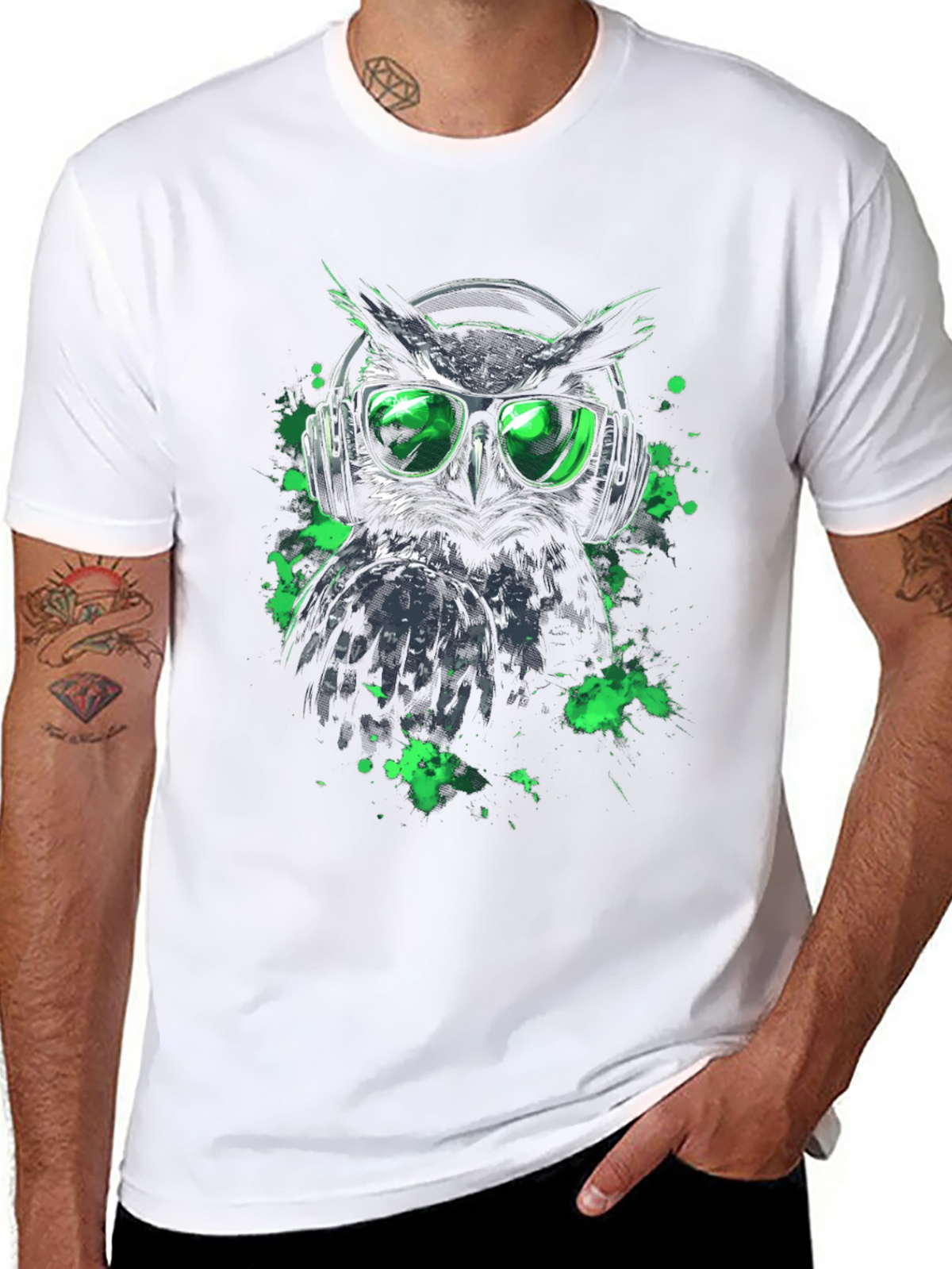 Cool Owl in Headphones Graphic Tee - Black