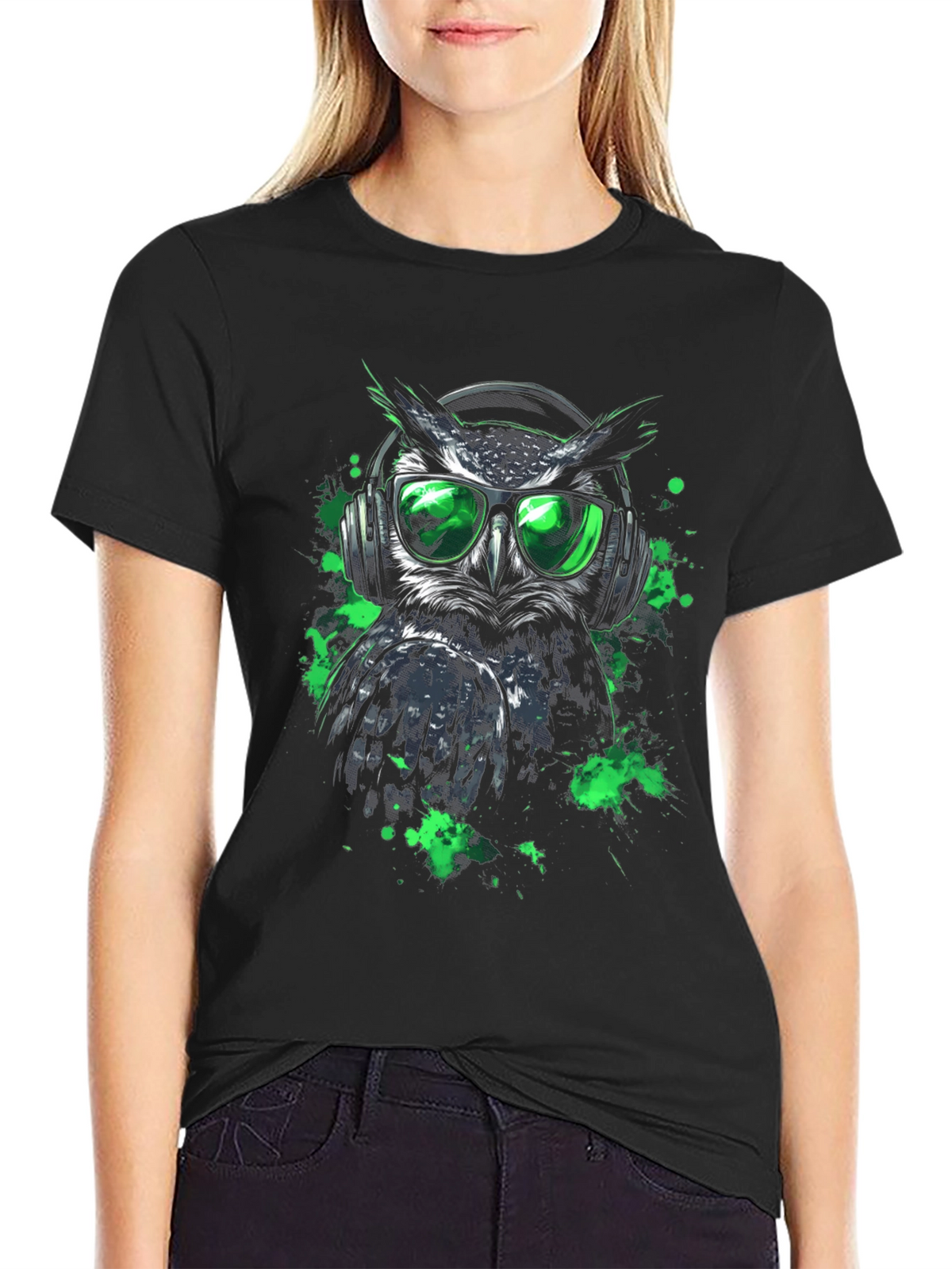 Cool Owl in Headphones Graphic Tee - Black