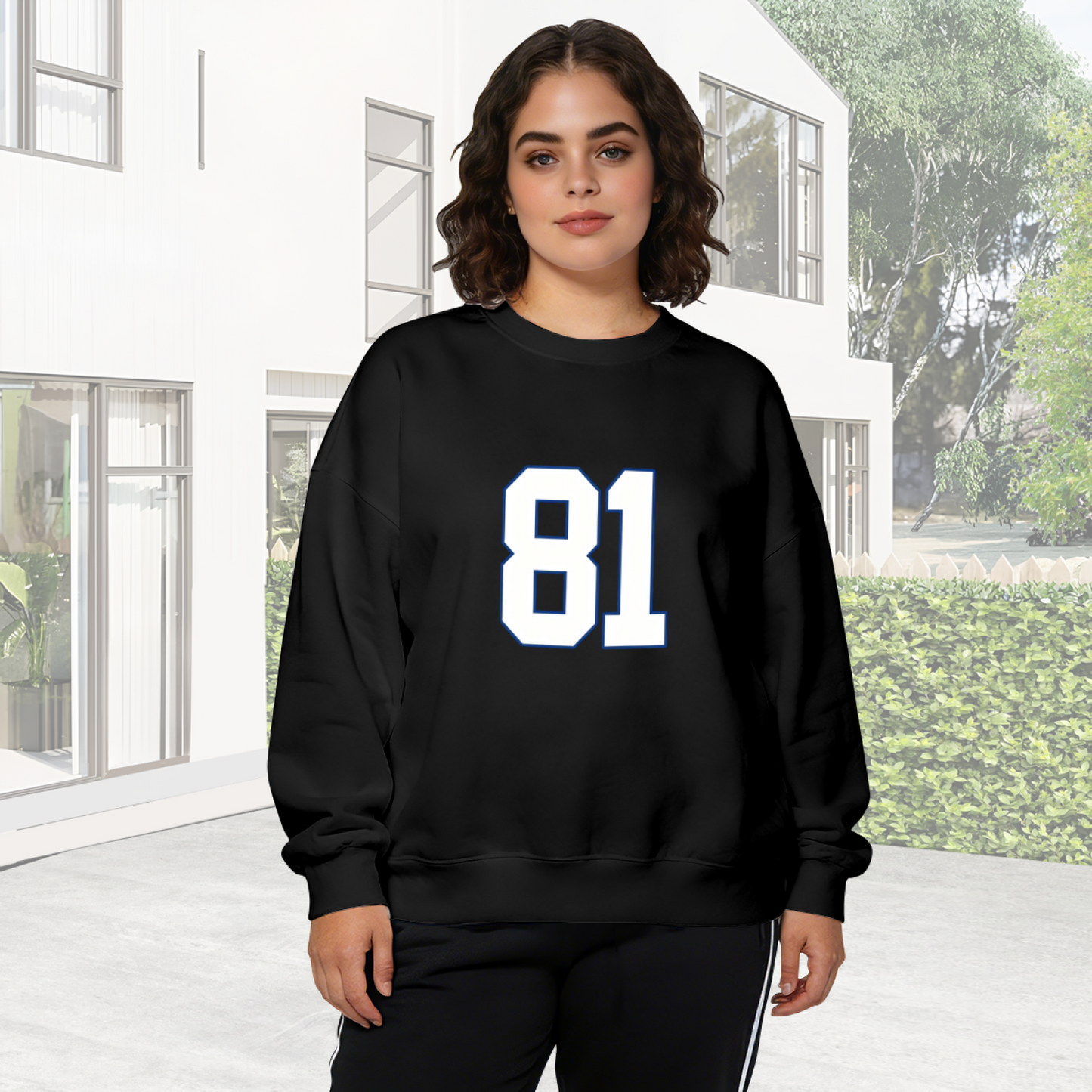 Vintage Number 81 Sporty Street Black Crewneck Sweatshirt