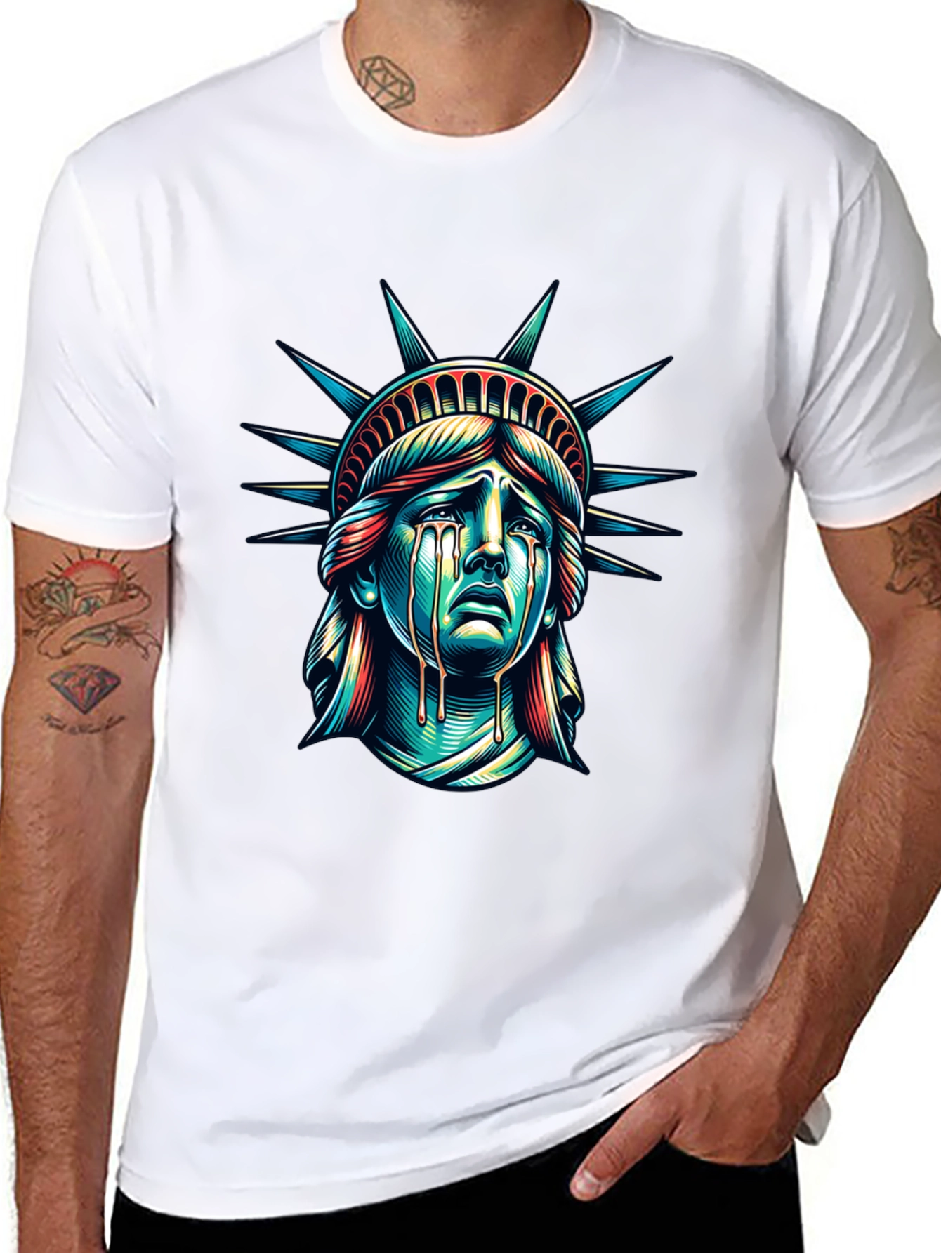Distressed Statue of Liberty Graphic T-Shirt