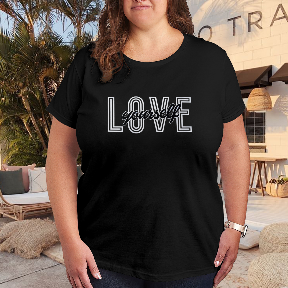 Minimal Red Heart Pocket Casual Women Tee