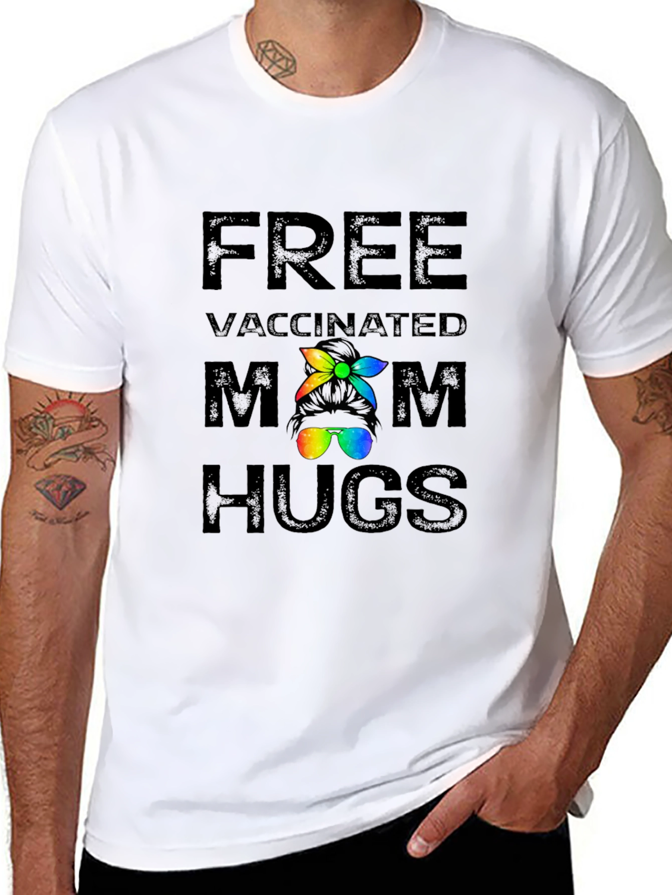 Free Vaccinated Mom Hugs Graphic T-Shirt