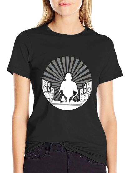DJ Graphic T-Shirt - Music Lover Tee