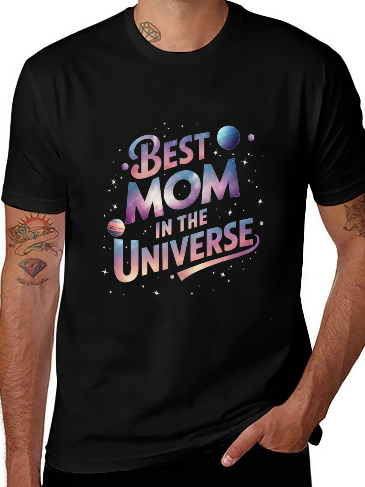 Best Mom in the Universe Black Graphic T-Shirt