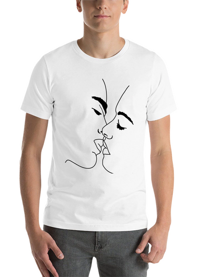Minimalist Kiss Graphic Black T-Shirt