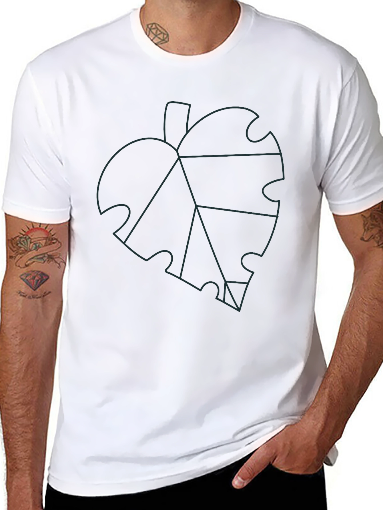 Geometric Leaf Graphic Tee - Black