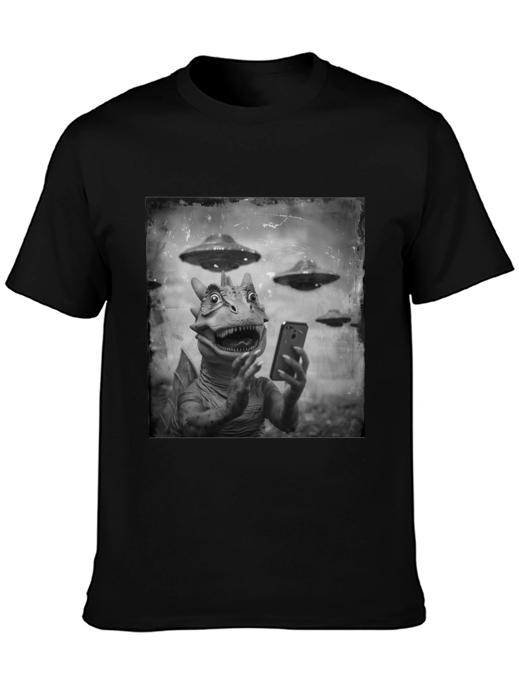 Retro Alien Lizard Selfie Graphic Tee