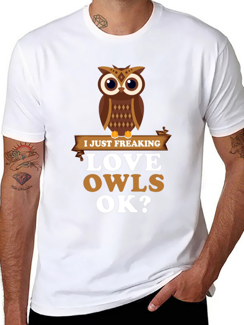 I Just Freaking Love Owls Graphic T-Shirt